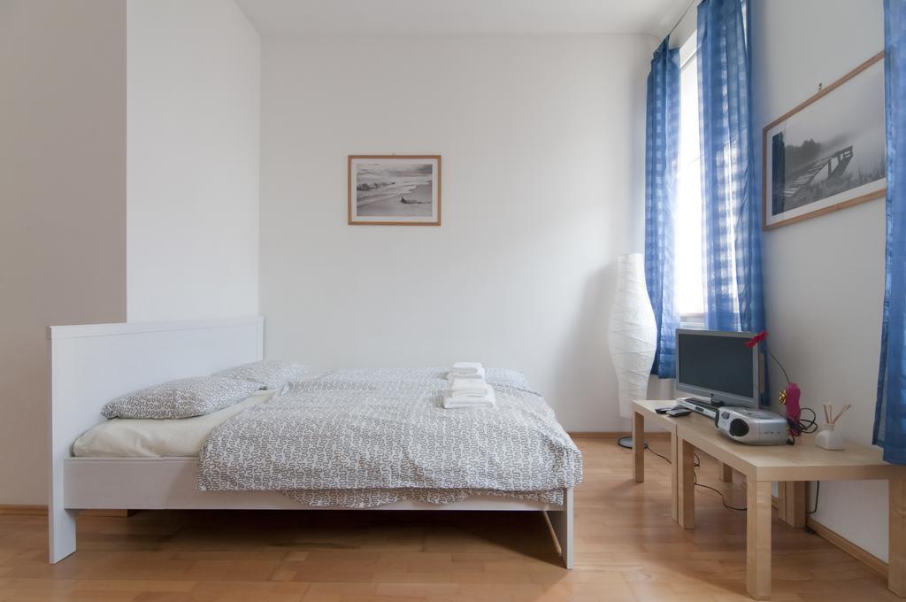 Premium Apartments Klimschgasse Vienna Room photo