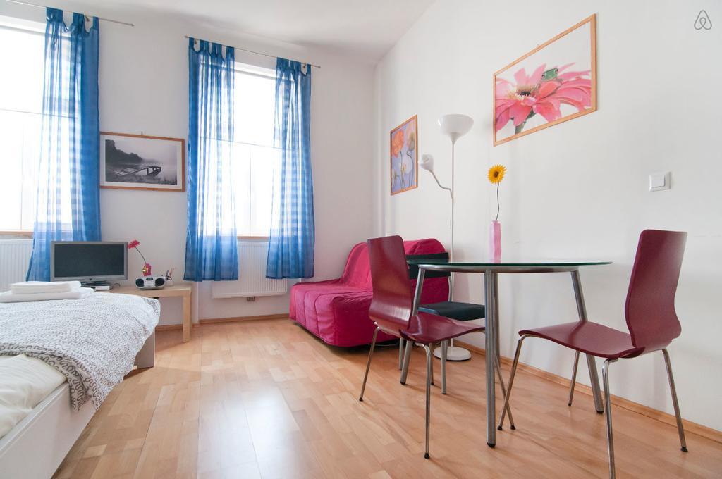 Premium Apartments Klimschgasse Vienna Room photo